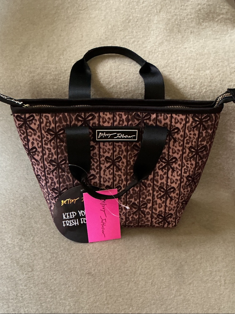 Betsey Johnson Leopard Bow Insulated Lunch Tote Bag 🐆🎀